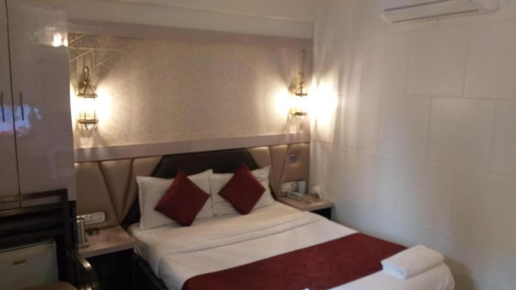 Hotel Sapna Marine Mumbai Eksteriør bilde